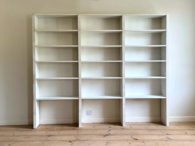 Bespoke fitted solid wood bookshelves